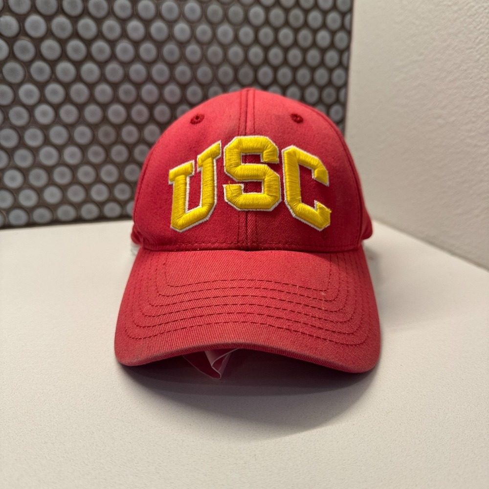 Vintage USC Trojans Hat Cap Red Gold Strap Back Spellout Logo Football Adult